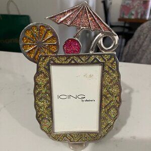 Charming 'Icing' Novelty Frame